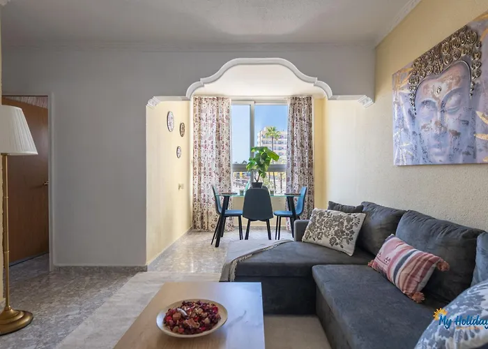 Olas' Sunset Apartment *